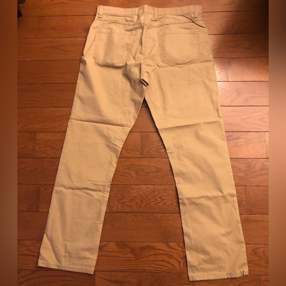Izod chino. 34x32 - Picture 3 of 3